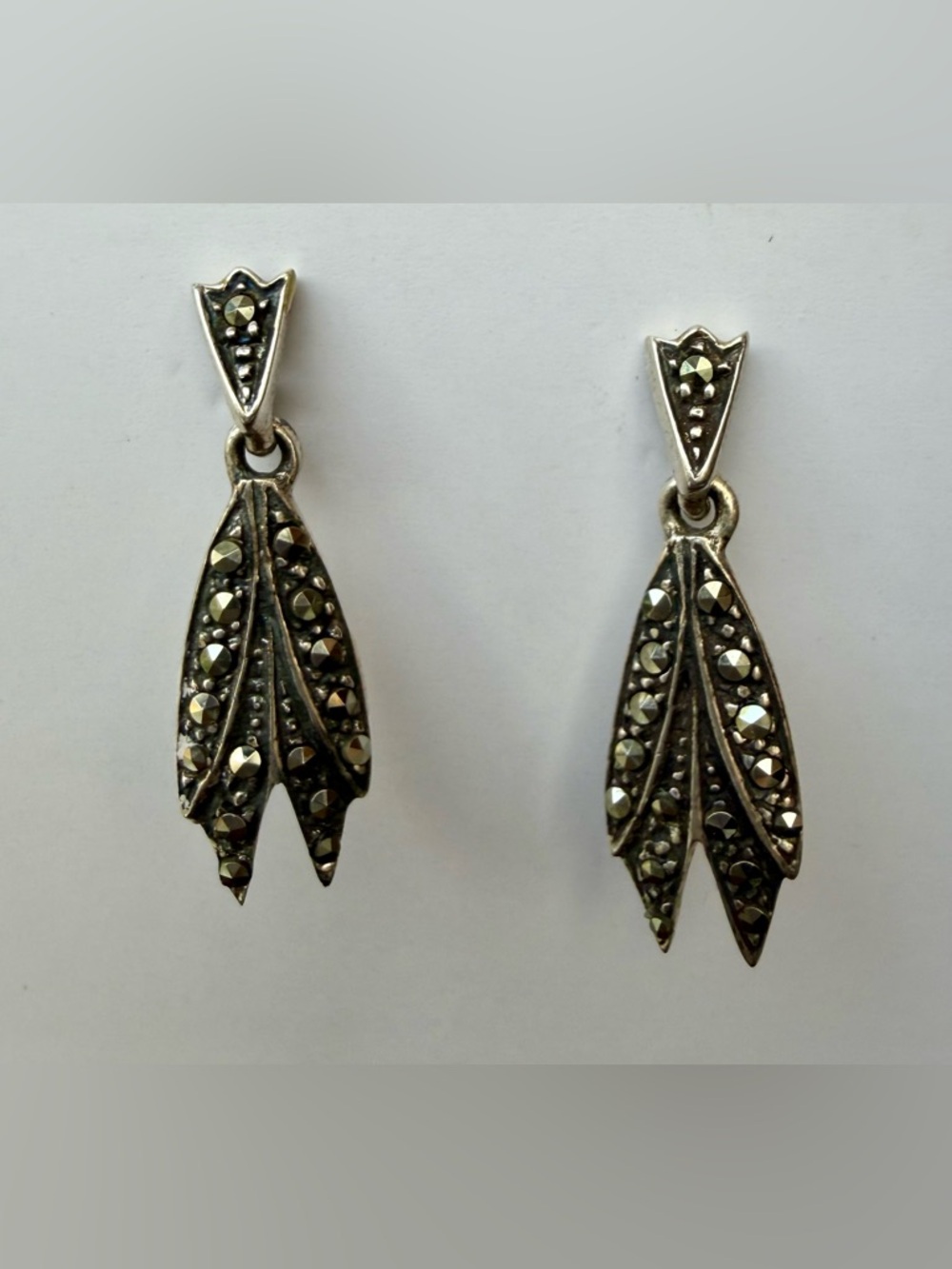 VTG Art Deco 925 Silver Italy Marcasite Triple Leaf Drop Dangle Earrings Artsy